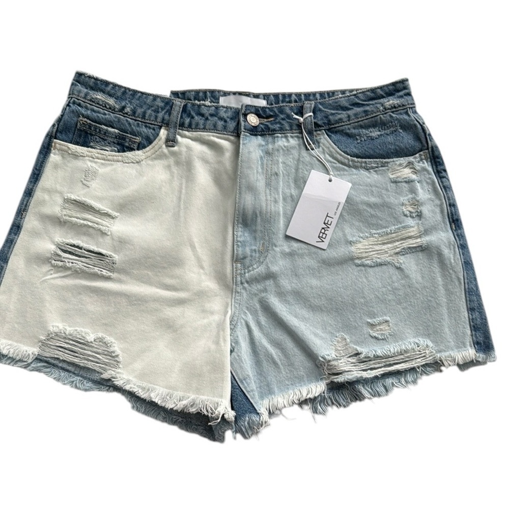 Vervet Rebecca High Rise Colorblock Distressed Jean Shorts Size XL NWT